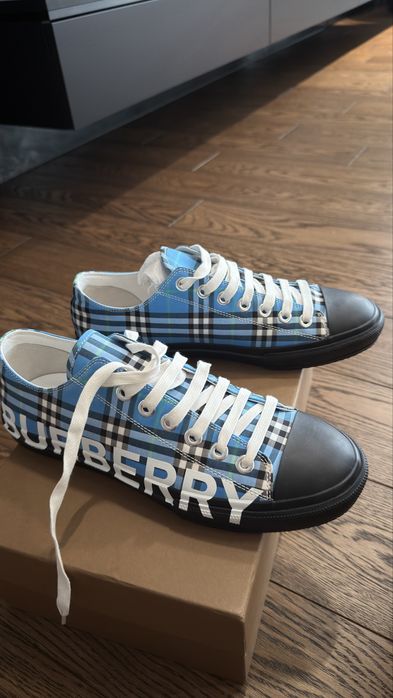 BURBERRY оригінал Чоловічі блакитні кеди у клітину