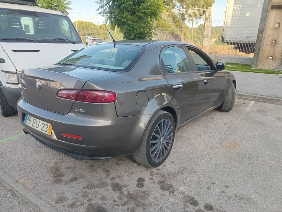 Alfa Romeo 159 16v automatico sedan