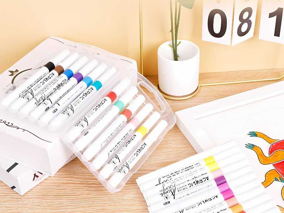 Markery akrylowe 12 szt do dekoracji szkła drewna plastiku etui