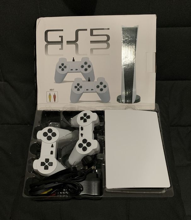 Consola de jogos e controlo joystick