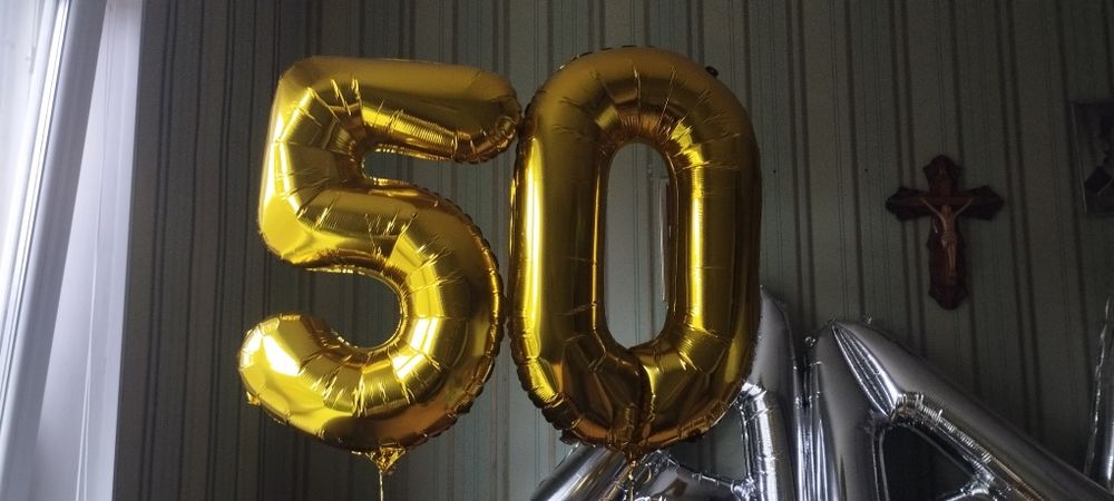 Воздушные шары, цифры 50 и буквы А