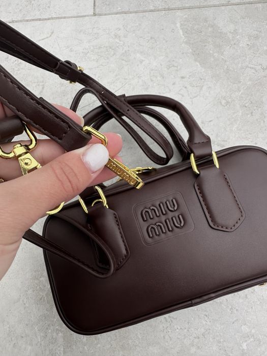 Сумка miu miu з натуральної шкіри