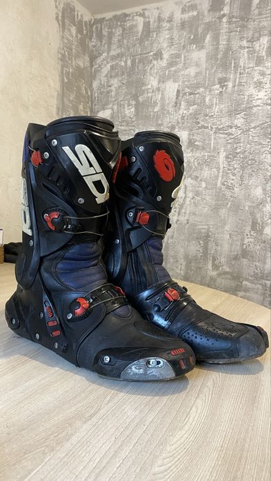 Мотоботи sidi