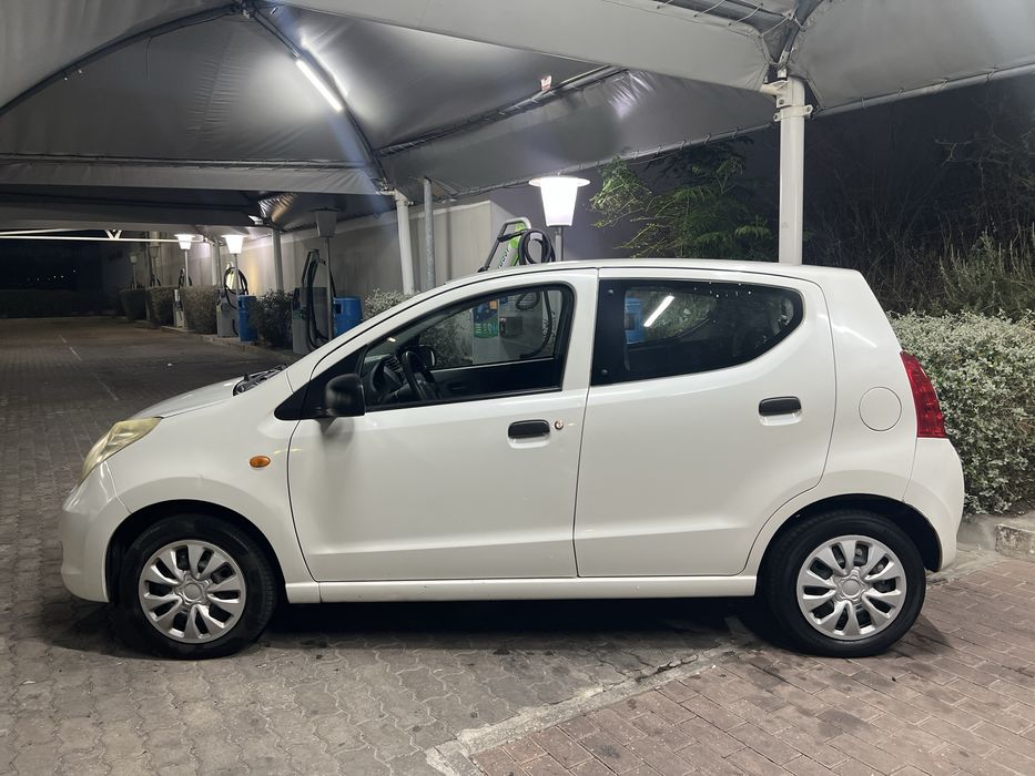 Suzuki Alto 1.0i - Ano 2010/11 - Com A/C — photo 2