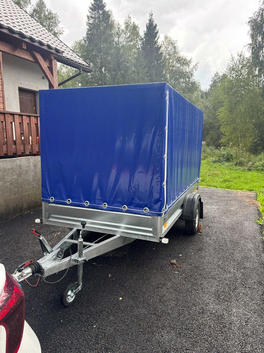 Przyczepa lekka z hamulcem