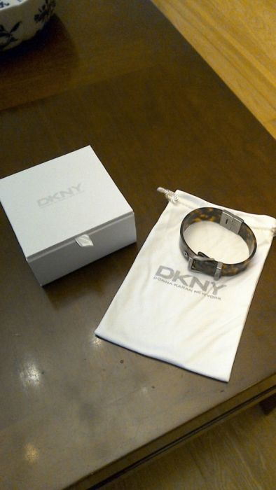 Pulseira    DKNY