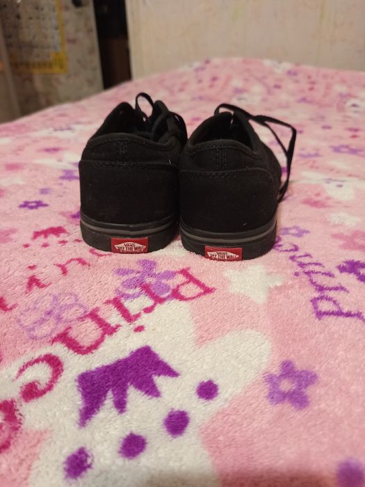 Стильні кеди vans
