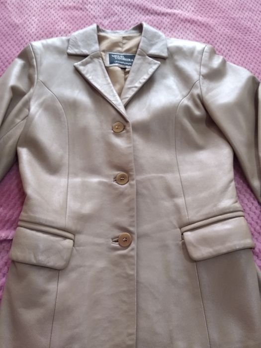 Casaco em pele genuína