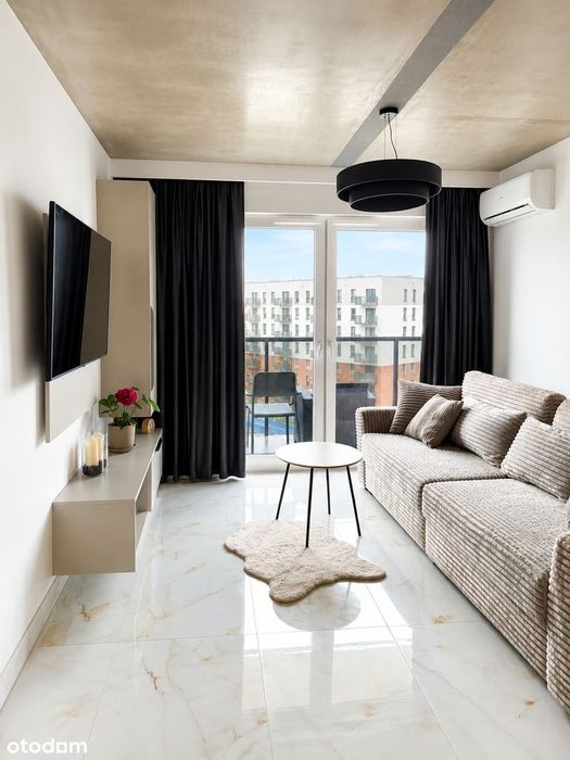 Piękny Apartament 43m2 z klimatyzacja przy al. Bielksiej + garaże