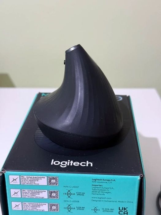 Myszka Logitech MX Vertical