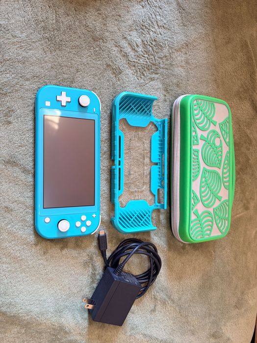 Nintendo Switch Lite – niebieski, stan idealny