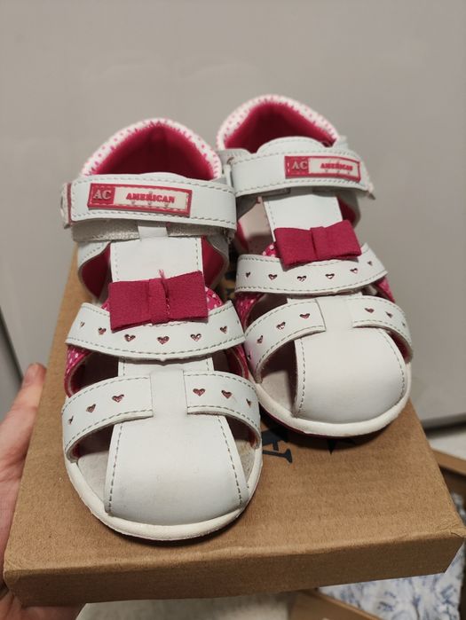 Sandałki kapcie do przedszkola 26 American club