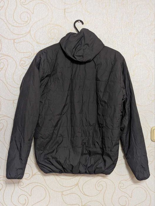 Вітровка The North Face сіра