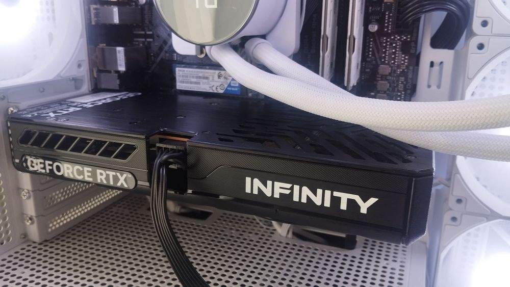 Pc Gamer Ryzen 7 5700, RTX 5060, 16 GB DDR4