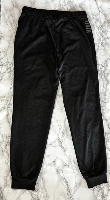 Спортивний костюм Emporio Armani EA7