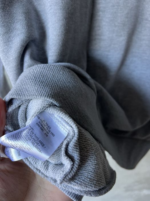 Bluza z kapturem Converse i spodniczka Megi