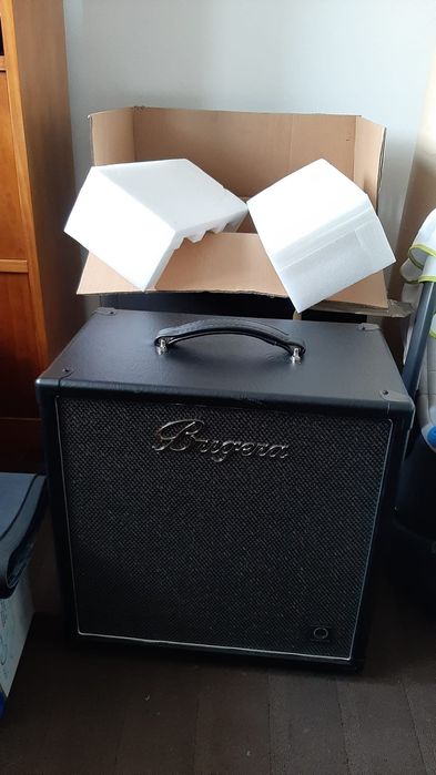 Coluna Bugera 112 TS