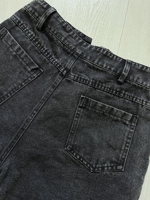 Шорты джинсовые продам. Новые.