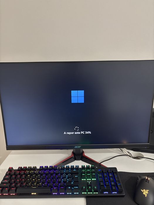 Vendo monitoracer  gaming + rato +teclado