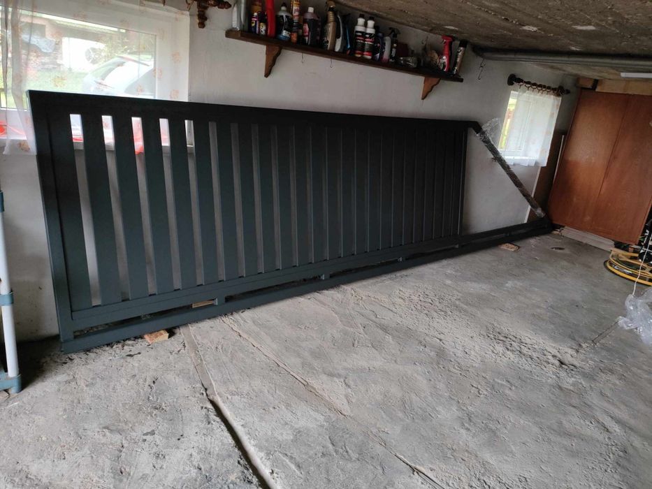 Brama przesuwna 4m