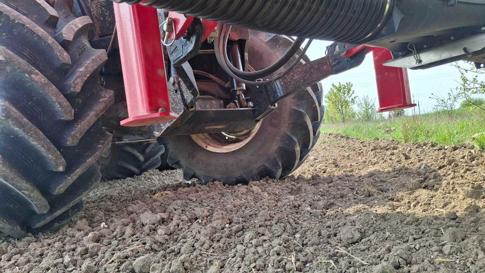 Фронтальна навіска на трактор NEW HOLLAND T8.410, Т8.435, Т8.390