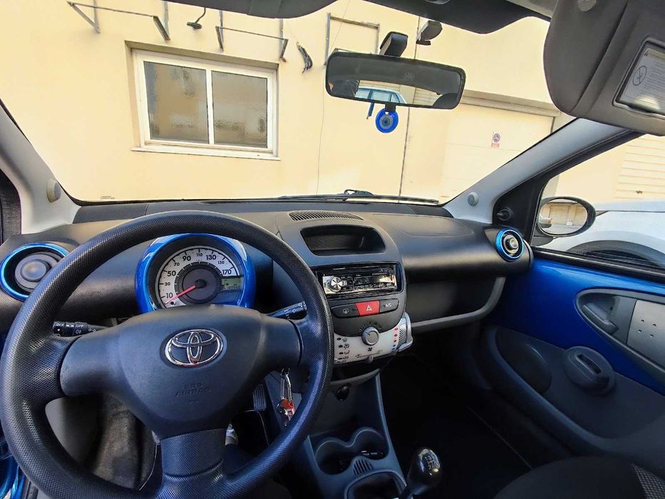 Toyota Aygo 1.0 Gasolina, super económico, 100000km