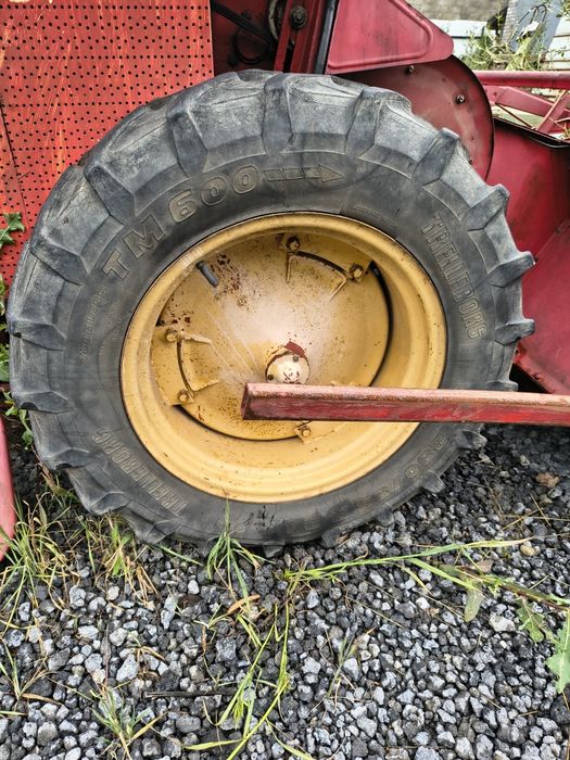 Koło opona 280/85 R 24 Claas Massey Ferguson John Deere
