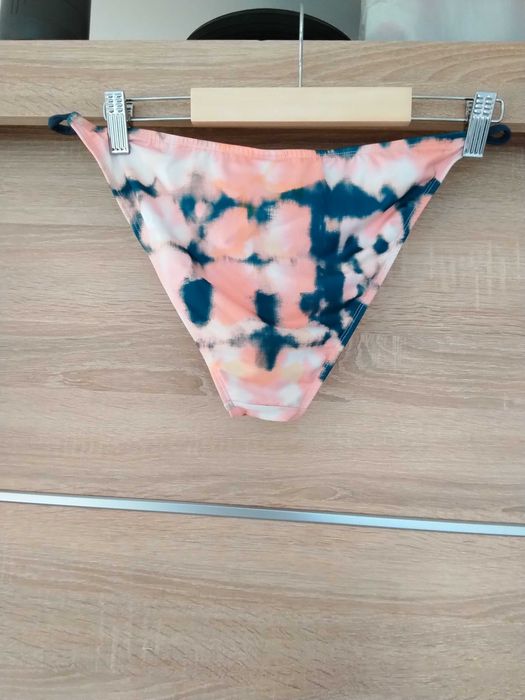 Dół od bikini damskie