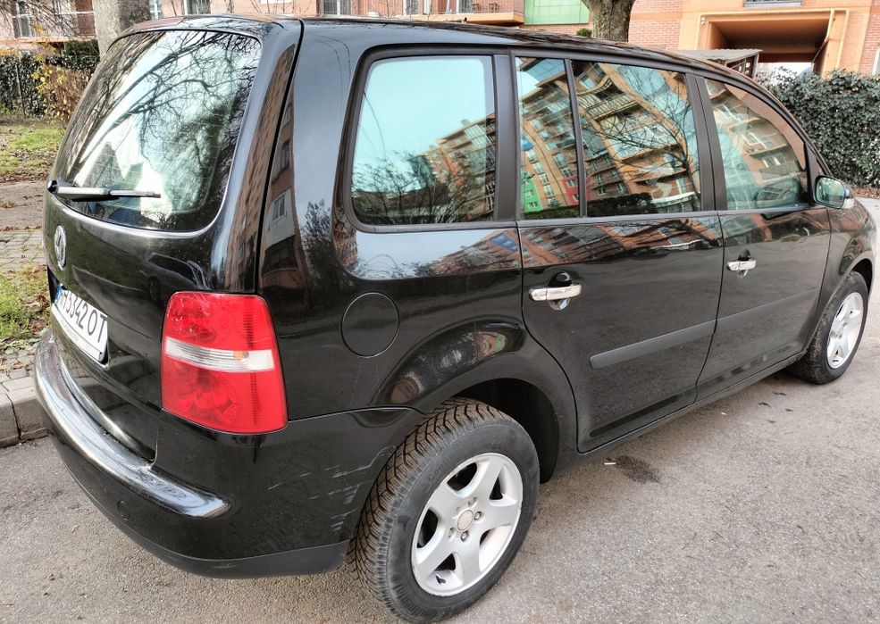 Volkswagen  Touran 1.6mpi
