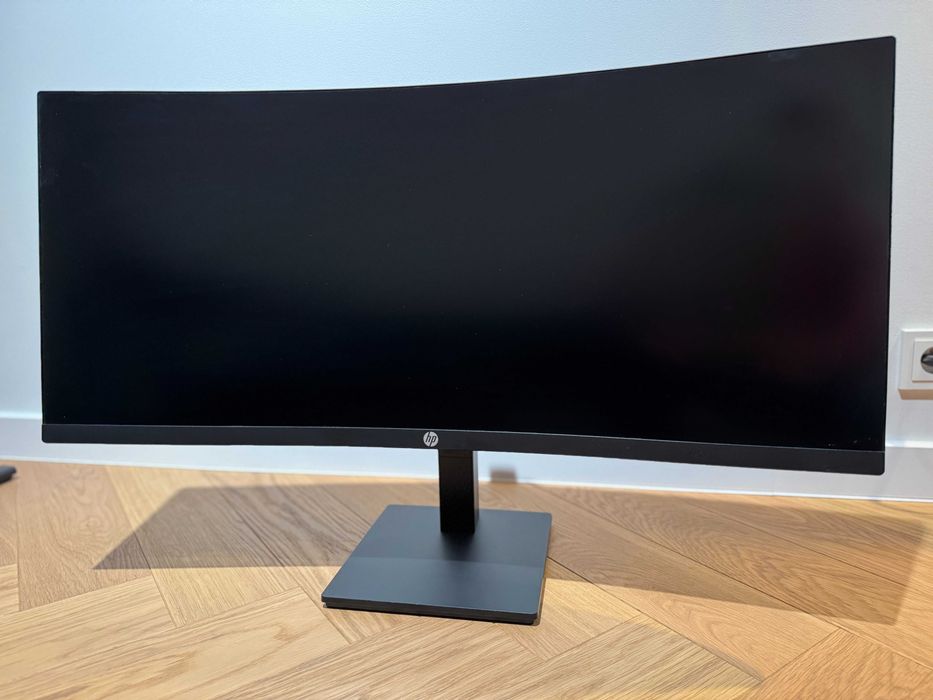 Monitor HP M34d Curved