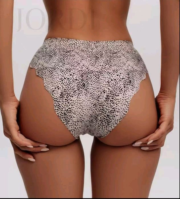Трусики, труси безшовні, нижня білизна, жіноча нижня білизна, труси .
