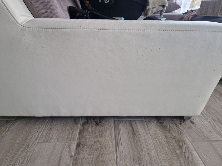 Kanapa narożna z funkcją spania