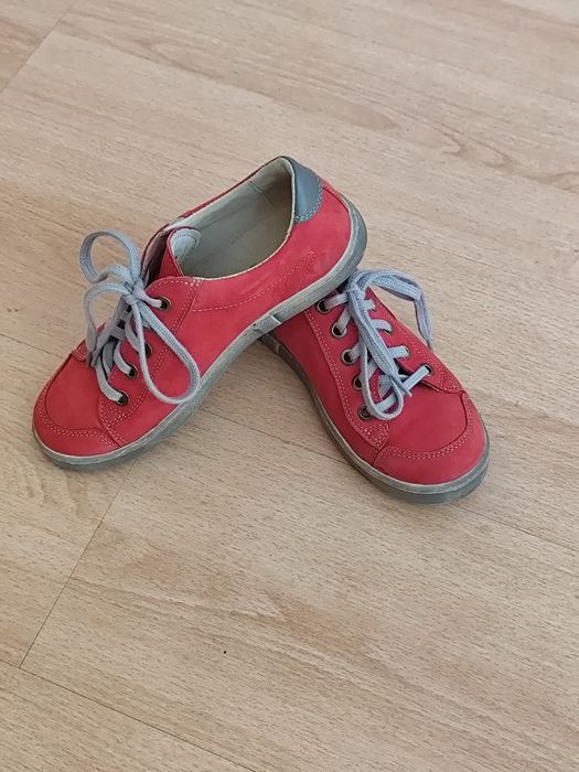 Buty damskie przejściowe nr 37