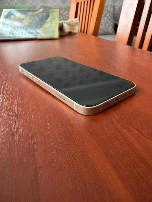 iPhone 14, Starlight, 256GB