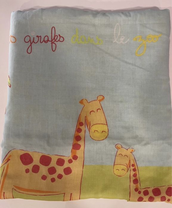 Edredon fino/manta com girafas, 117x75cm