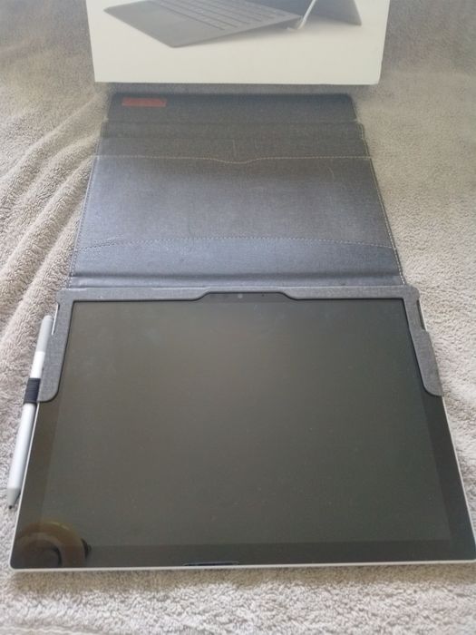 Microsoft Surface Pro 6