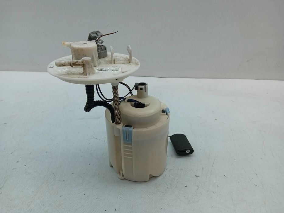 Bomba de combustível KIA Carens IV