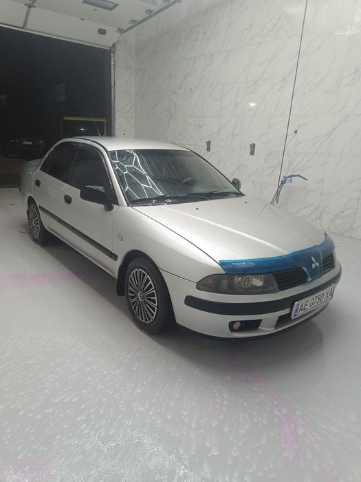 Авто в хорошому стані,мотор масло не бере,без ржавчини,ГУР,кондиціонер,стіклопідйомніком,електродзеркал,АБС,подушки безпеки,можливий торг,власник.можлиаий обмін.
Всі питання за телефоном  0_9_7_0_4_2_3_9_5_5