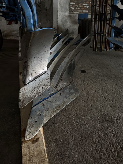 Плуг оборотний LEMKEN VariOpal8 5N100