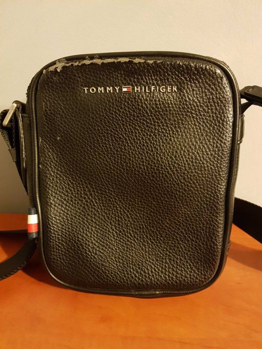 TOMMY HILFIGER TORBA LISTONOSZKA Reporter Saszetka black czarna