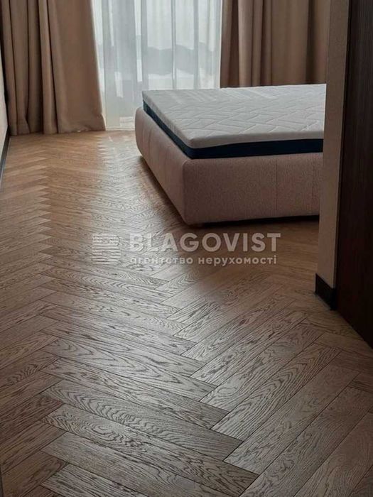 Продам 3 кімнатної квартири вул  Бульварно-Кудрявська 17 ЖК Ярославів Град