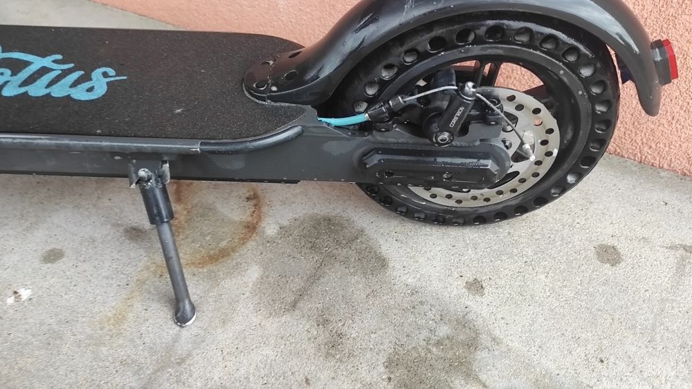 Hulajnoga elektryczna