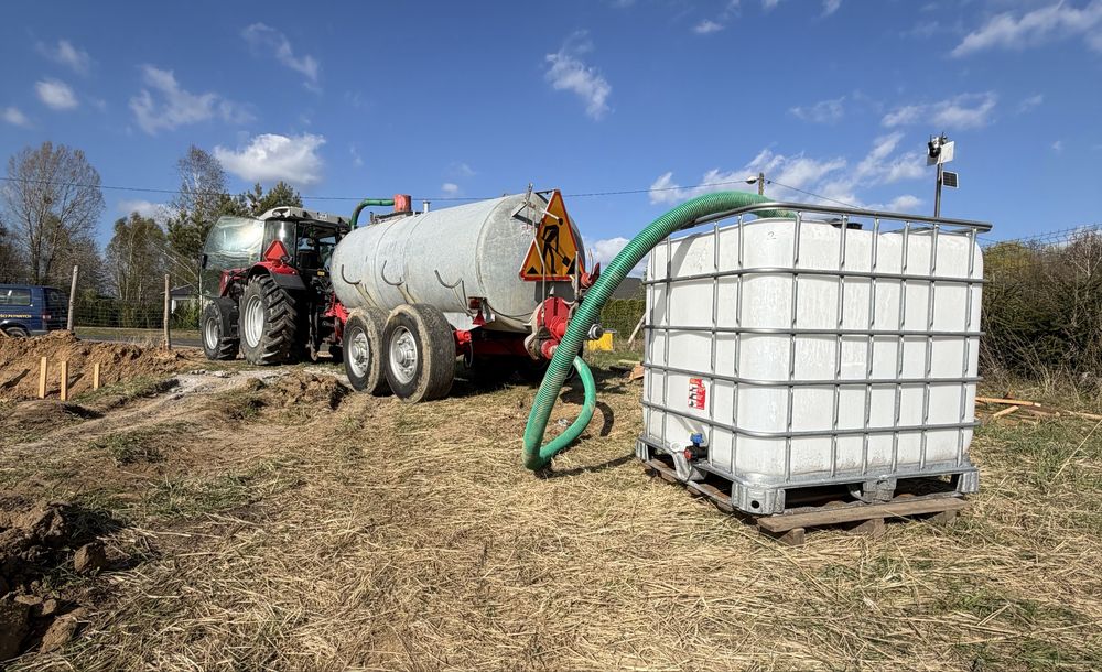 Woda na budowe , polewanie , dostawy wody luzem i w mauzerach , przywozone hds