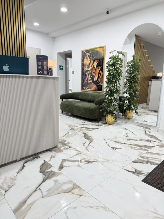 Lokal na wynajem 85 m2 Grochowska Poznań plus parking, recepcja