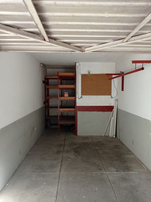 Garagem fechada / box