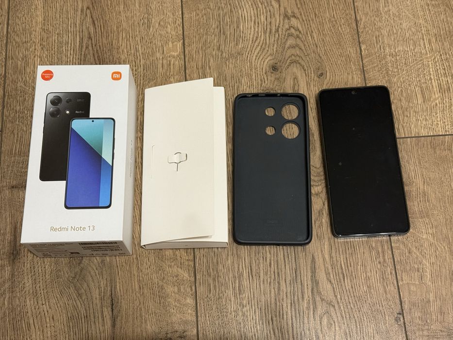 Продам смартфон Xiaomi Redmi Note 13 6/128 Гб