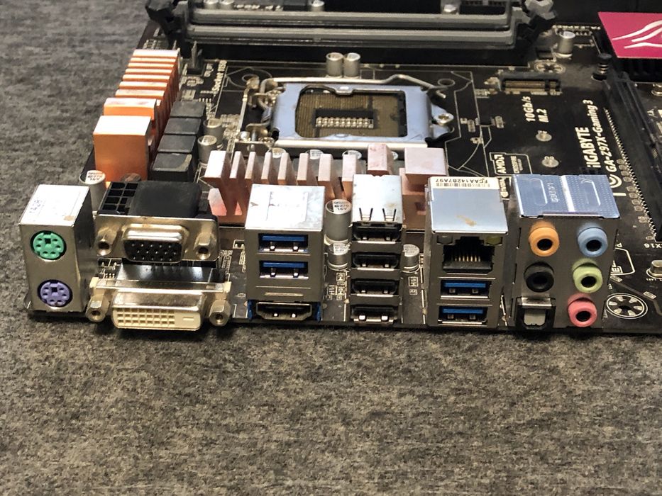 Материнська плата Gigabyte GA-Z97X-Gaming 3 Socket 1150