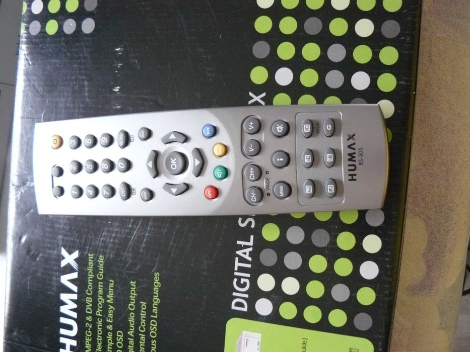 Dekoder Humax z pilotem