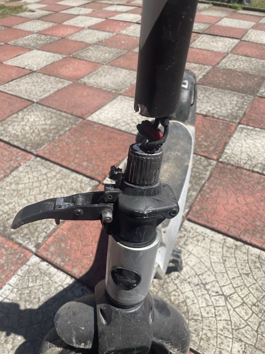 Продам/на запчастини елктросамокат gelius effort pro2s