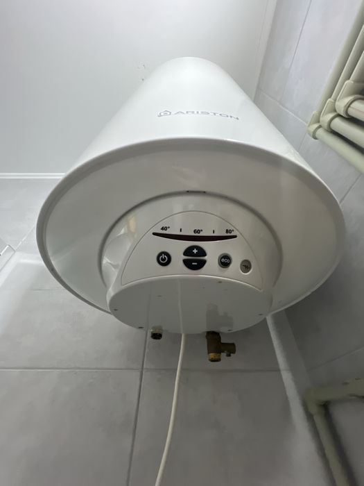 Бойлер Б/В Ariston PRO Eco 80 V Dry He